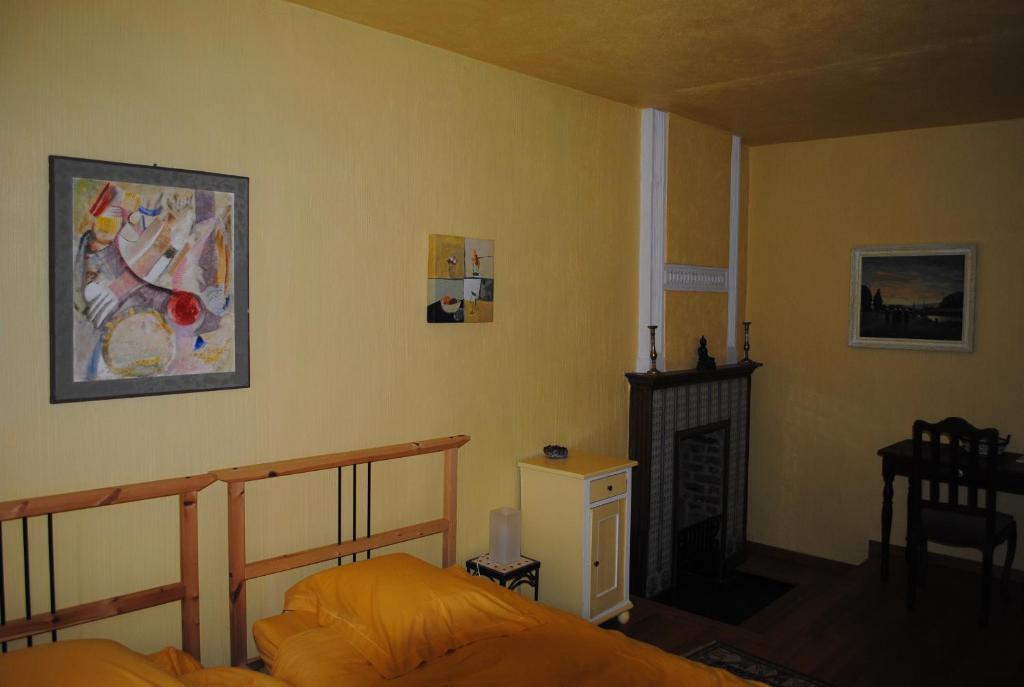 B&B Aux Beaux Buis Blegny Room photo
